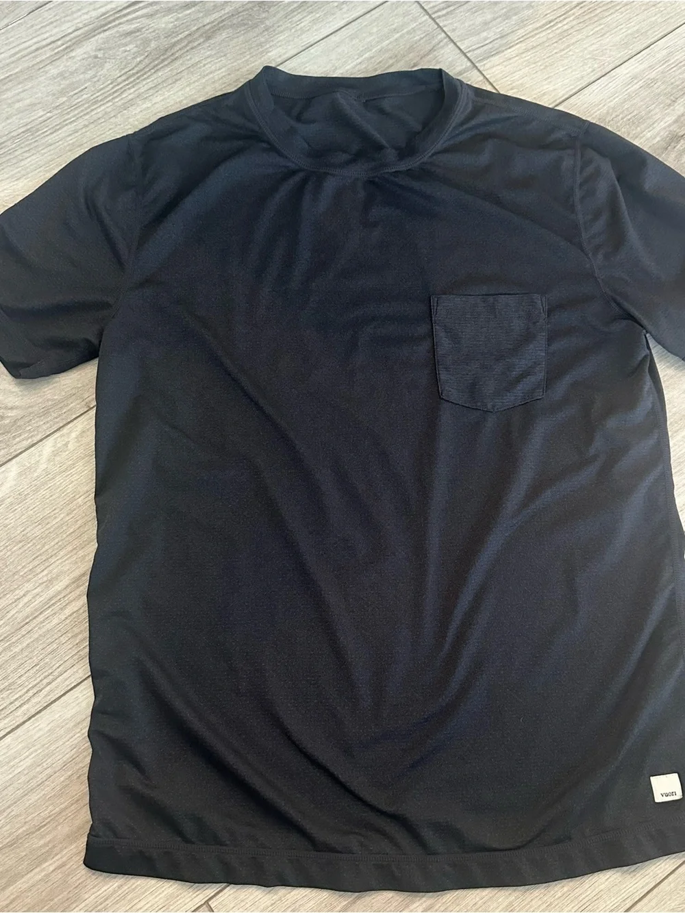 Vuori Short Sleeve Tee Black - Picture 2 of 8